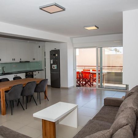 5 Sterne Apollo City Apartment Lávrion Zewnętrze zdjęcie